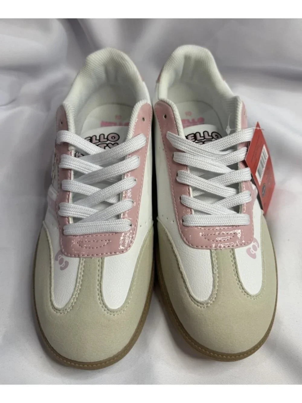 Hello Kitty Size 10 Women’s Sneakers Shoes New *RT